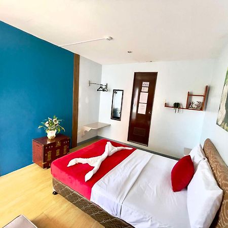 Little Rock Cebu Hotell Lapu-Lapu City Eksteriør bilde