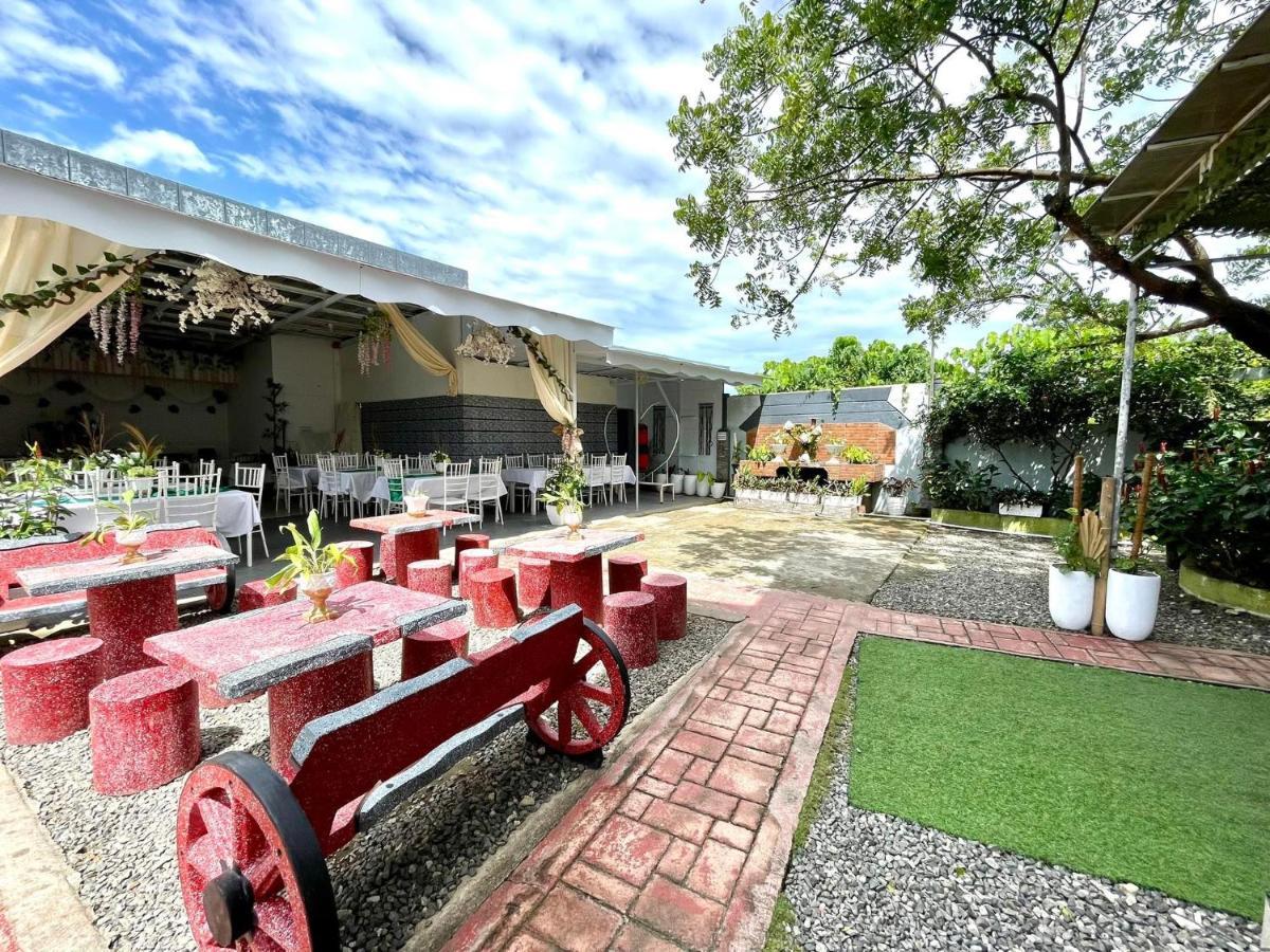 Little Rock Cebu Hotell Lapu-Lapu City Eksteriør bilde