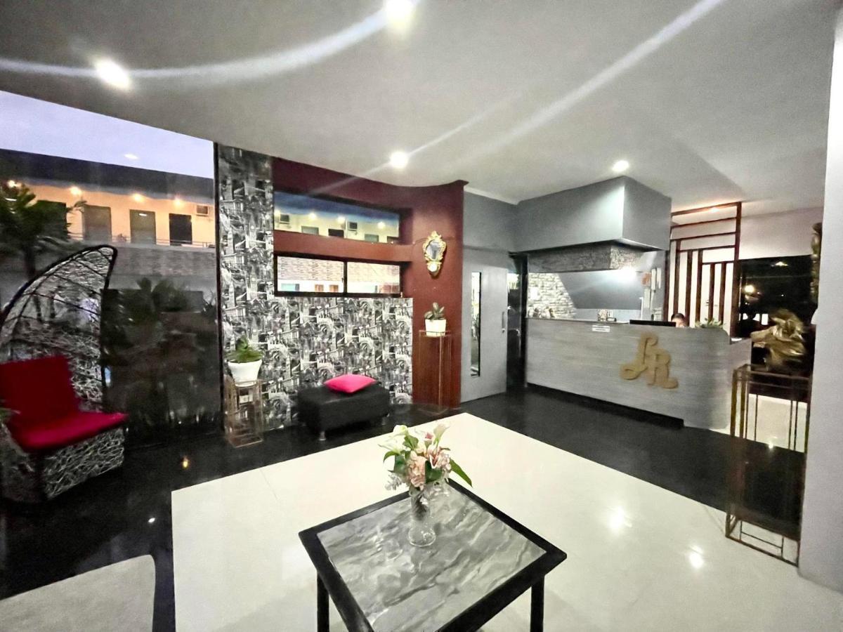 Little Rock Cebu Hotell Lapu-Lapu City Eksteriør bilde