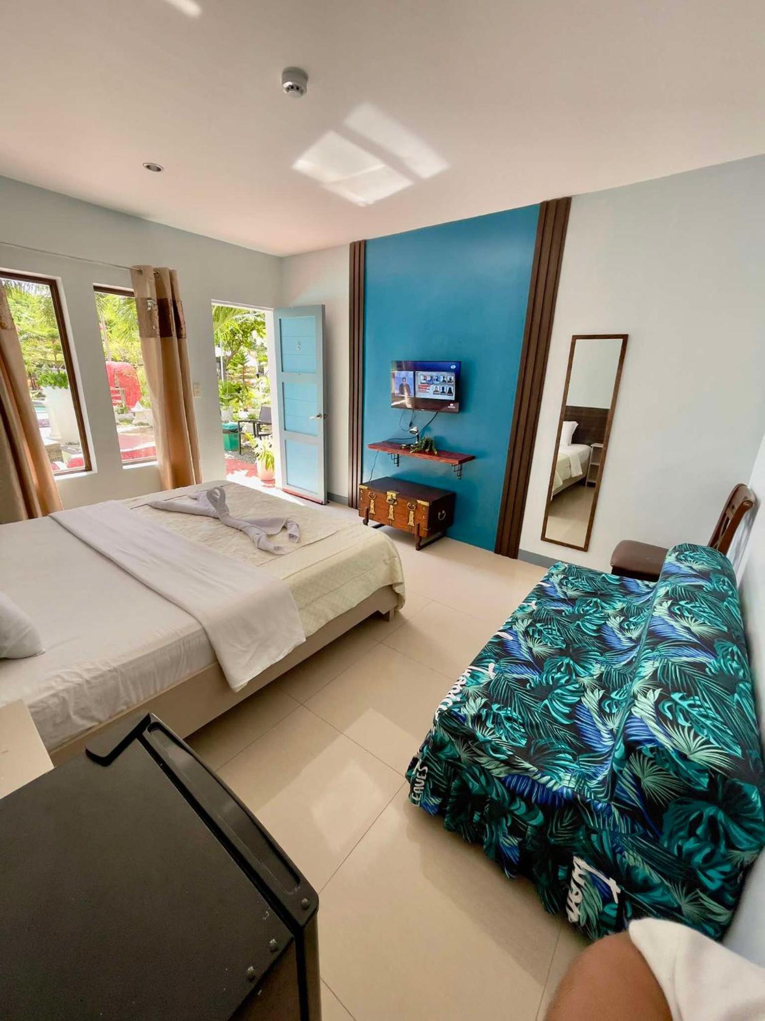 Little Rock Cebu Hotell Lapu-Lapu City Eksteriør bilde