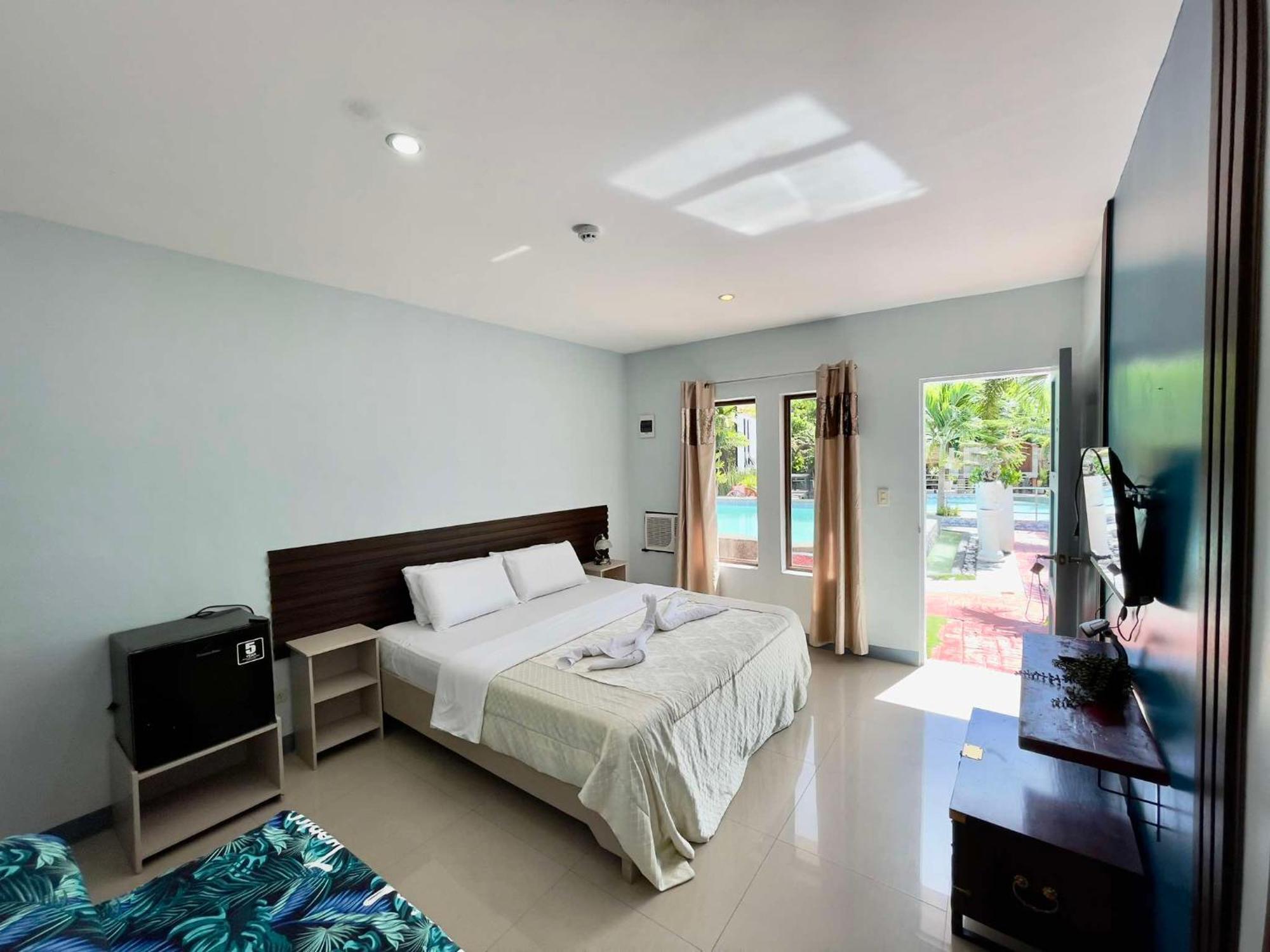 Little Rock Cebu Hotell Lapu-Lapu City Eksteriør bilde